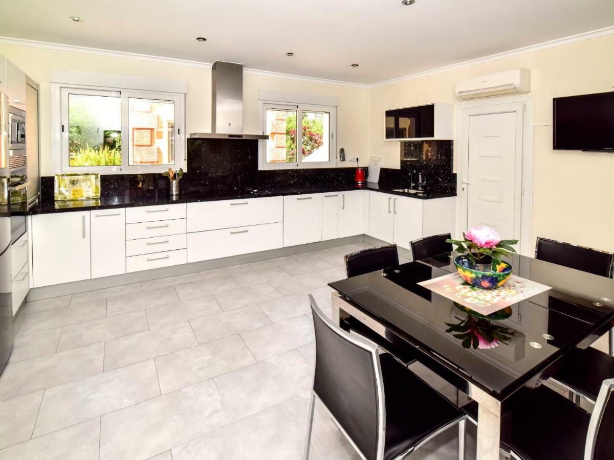 Bellavista By Interhome